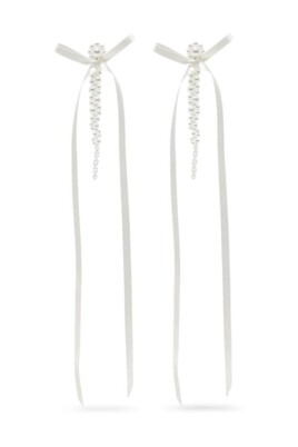 pearl-bow-ribbon-drip-earrings