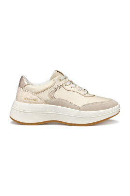 beige-fritidssneakers-til-kvinder