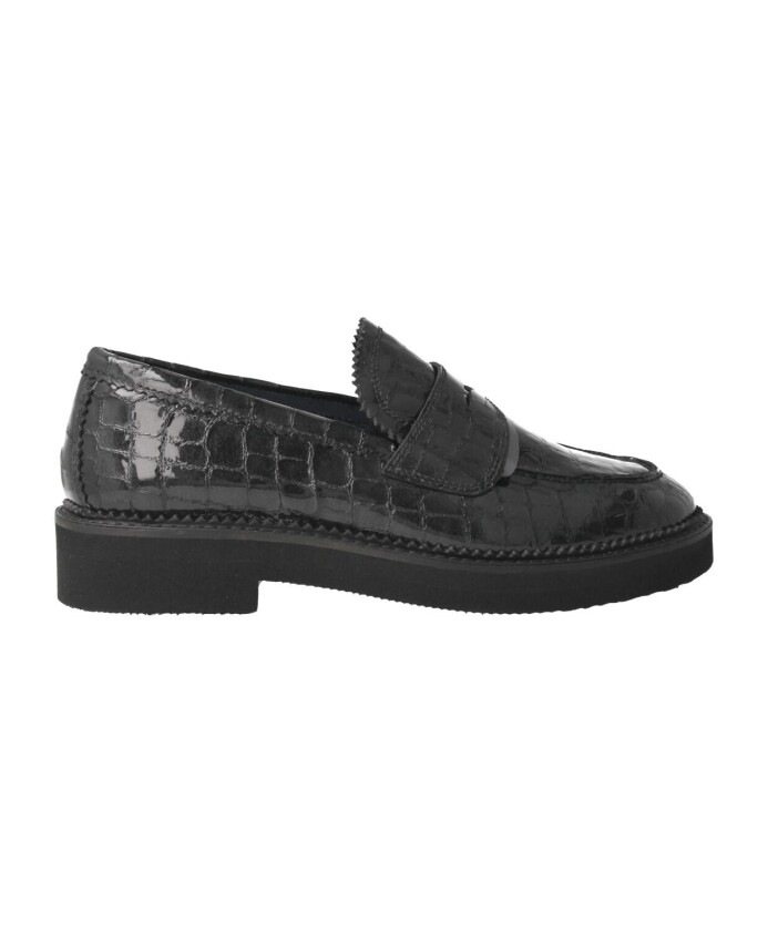 zwarte-leren-loafers-met-penny-detail