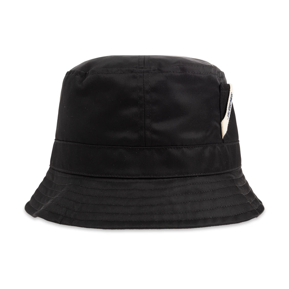 Jacquemus Nylon Bucket Hat met Logo Band Black