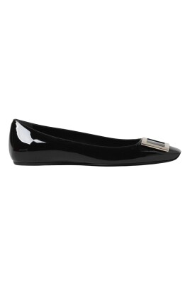 grey-patent-leather-ballerinas