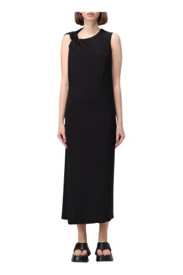 elegant-knotted-midi-kjole