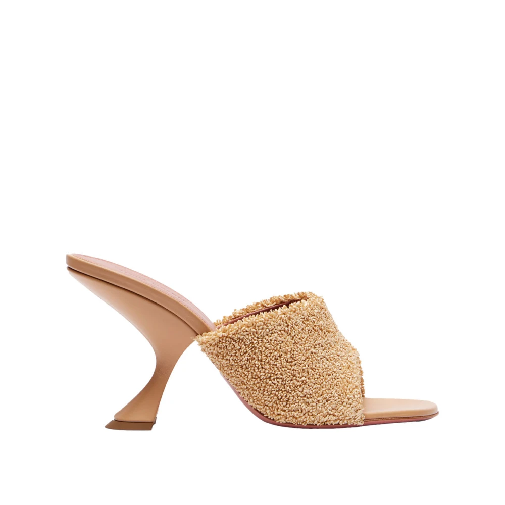 Amina Muaddi Vrouw Beige Muiltjes Voor En