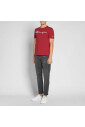 t-shirt-rouge-avec-logo-script