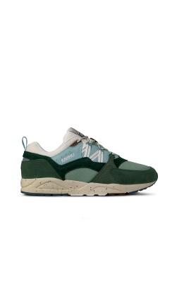 retrostil-sneakers-med-premium-materialer