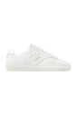 sneaker-blanche-studs-confort-moderne
