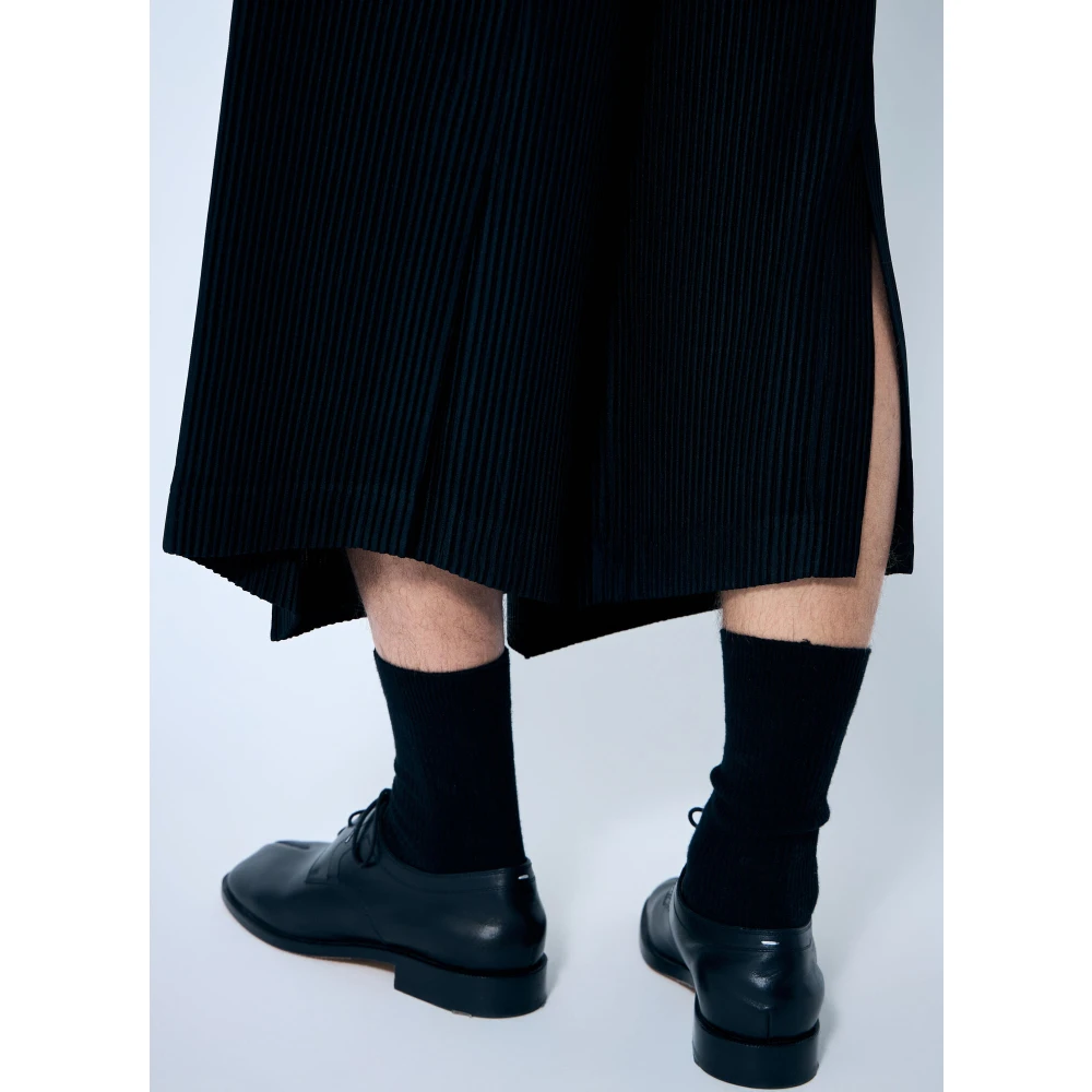 Issey Miyake Geplooide Cropped Broek Black Heren