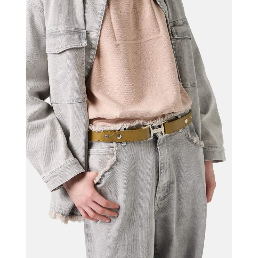 Iceberg Modderkleurige Alias leren riem met logogesp I Green Dames