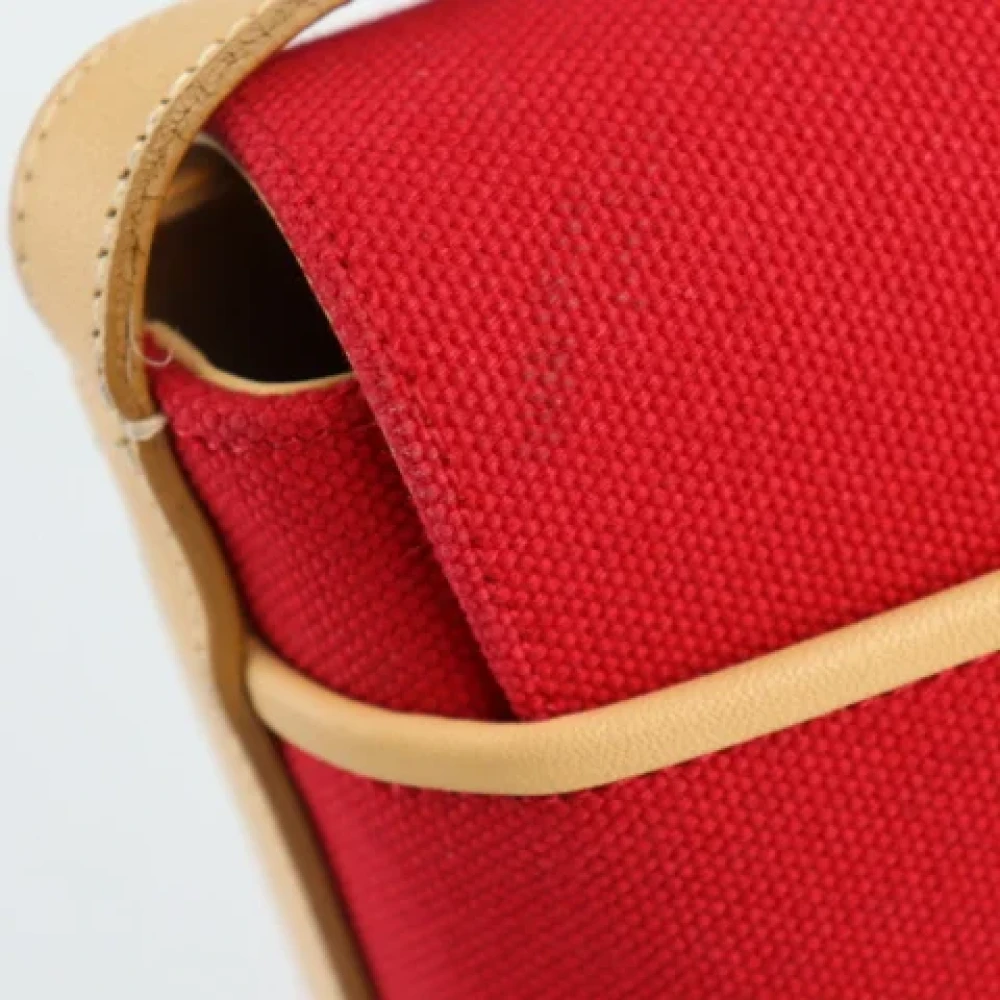 Burberry Vintage Pre-owned Leather shoulder-bags Red Dames