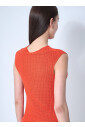 robe-en-soie-tricotee-texturee-avec-panneaux-drapes