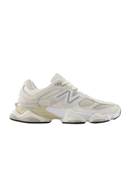 retro-classic-white-beige-sneakers
