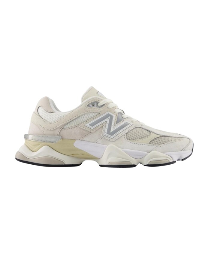 retro-classic-white-beige-sneakers