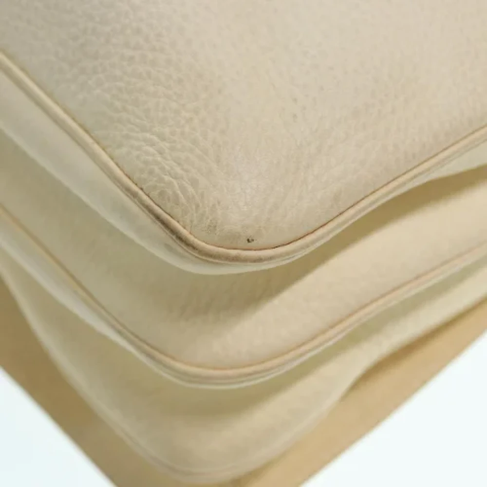 Salvatore Ferragamo Pre-owned Leather shoulder-bags White Dames