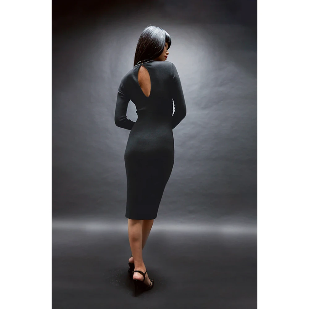 Nenette Zwarte Trui met Strass Detail Black Dames