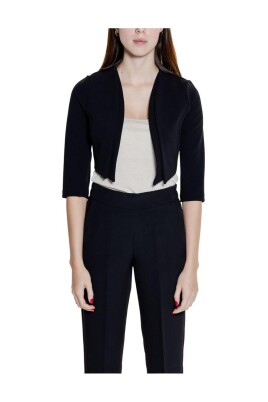 black-threequarter-sleeve-bolero-shrug