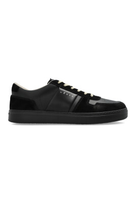 sports-shoes