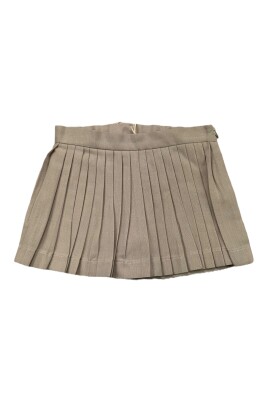 beige-newborn-girl-shorts