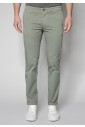 stylish-mens-chinos-with-turn-up