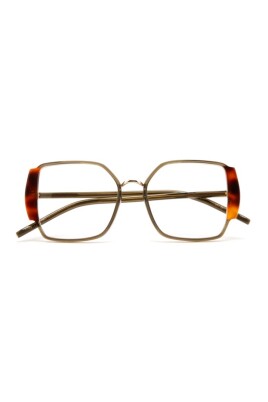 stylish-sunglasses-for-men-and-women