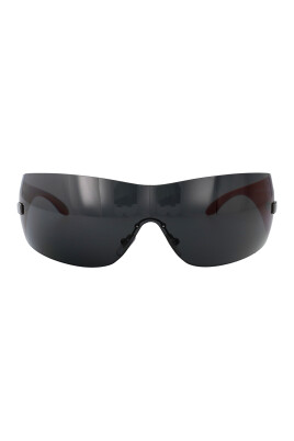 lunettes-de-soleil-elegantes-avec-modele-0ve2054