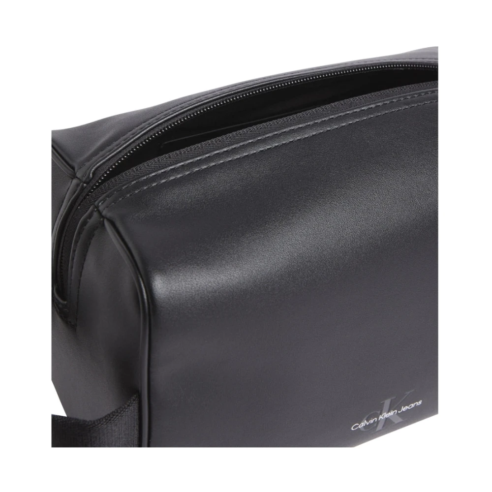 Calvin Klein Jeans Zacht Monogram Beauty Case in Zwart Black Heren
