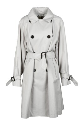 waterproof-coat-with-button-closure