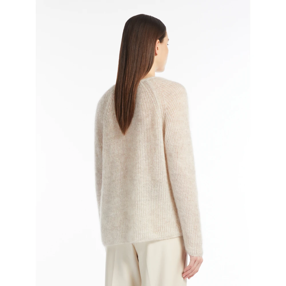 Max Mara Geribbelde Mohair Trui met Raglanmouwen Beige Dames