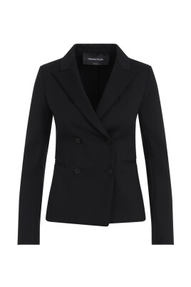 black-jacket-luxury-comfort-style