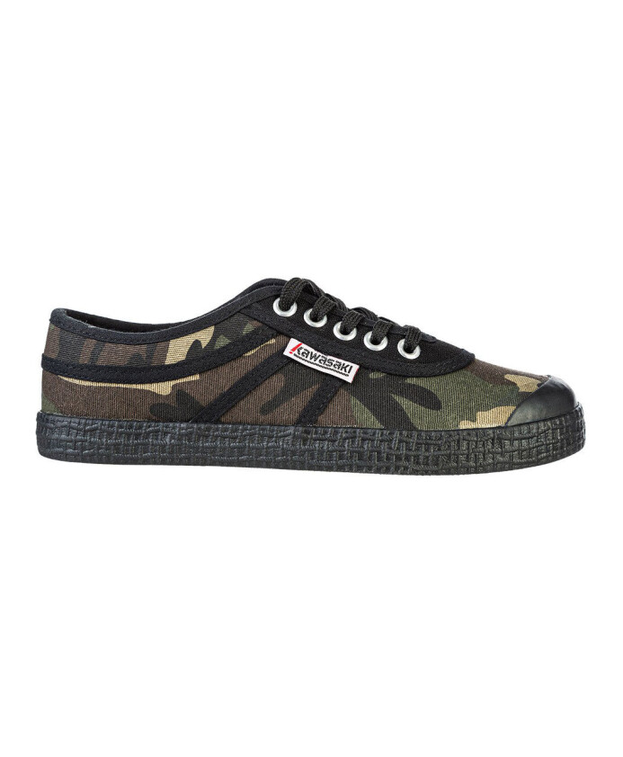 camouflage-canvas-sneakers