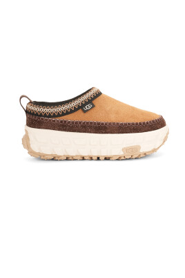 flat-suede-shoes-with-fabric-details