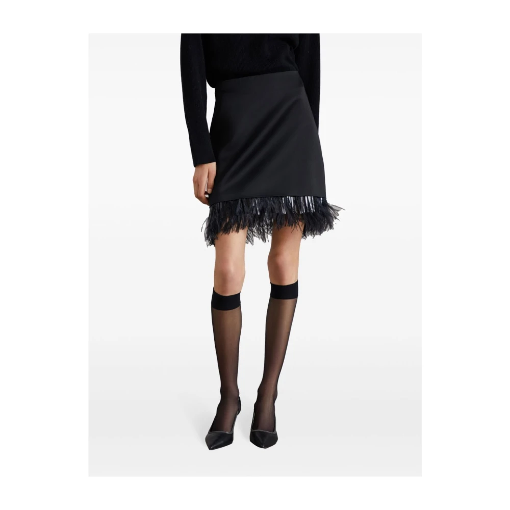 BRUNELLO CUCINELLI Zwarte A-Lijn Rok met Veer Trim Black Dames