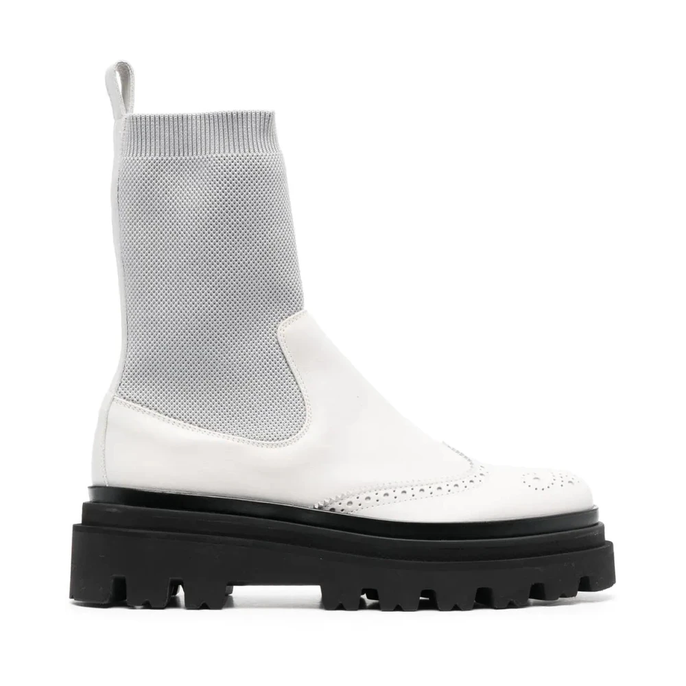 Shoes > Boots > Ankle Boots - - Eleventy - Modalova