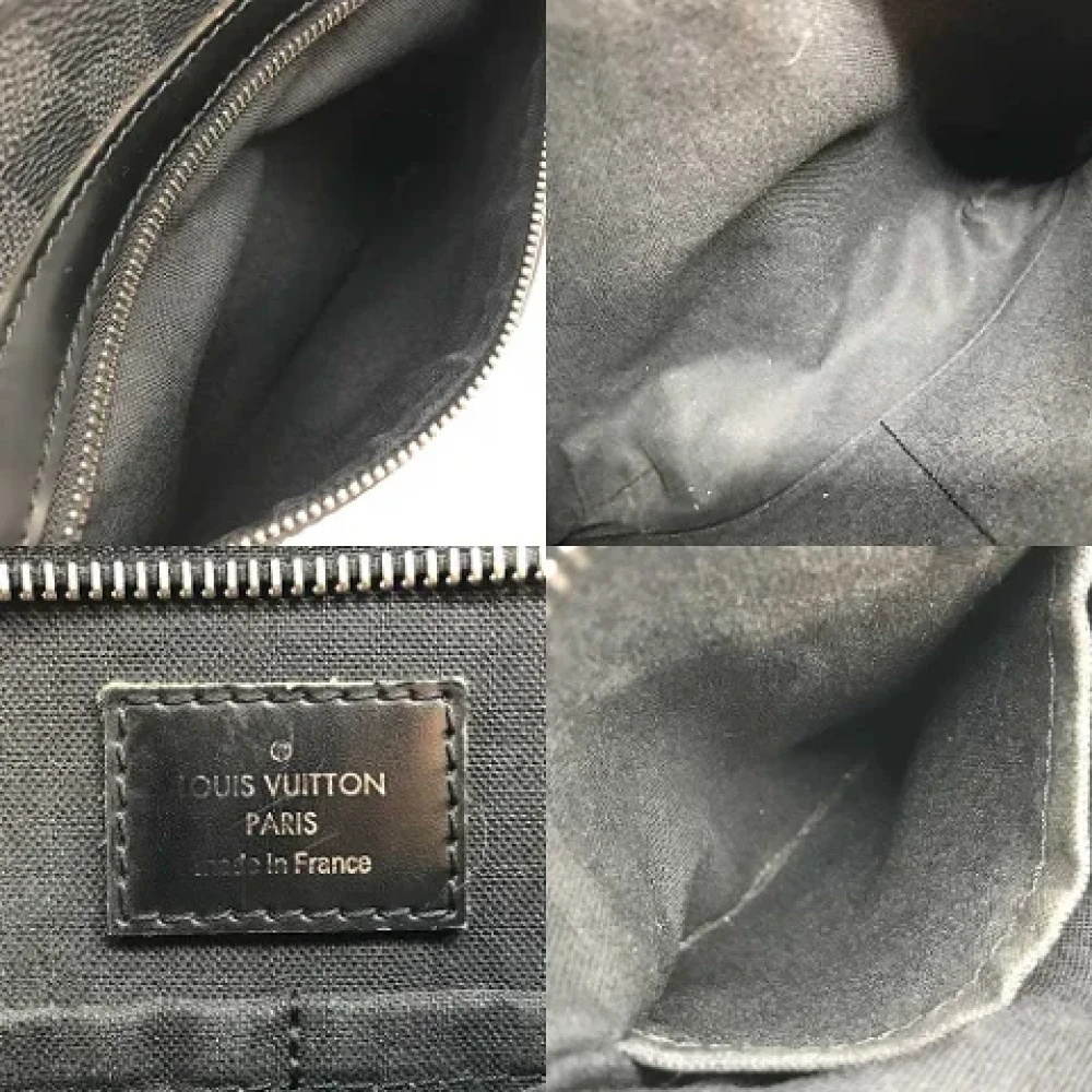 Louis Vuitton Vintage Pre-owned Canvas shoulder-bags Black Heren