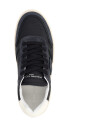 sneaker-en-cuir-avec-details-en-daim