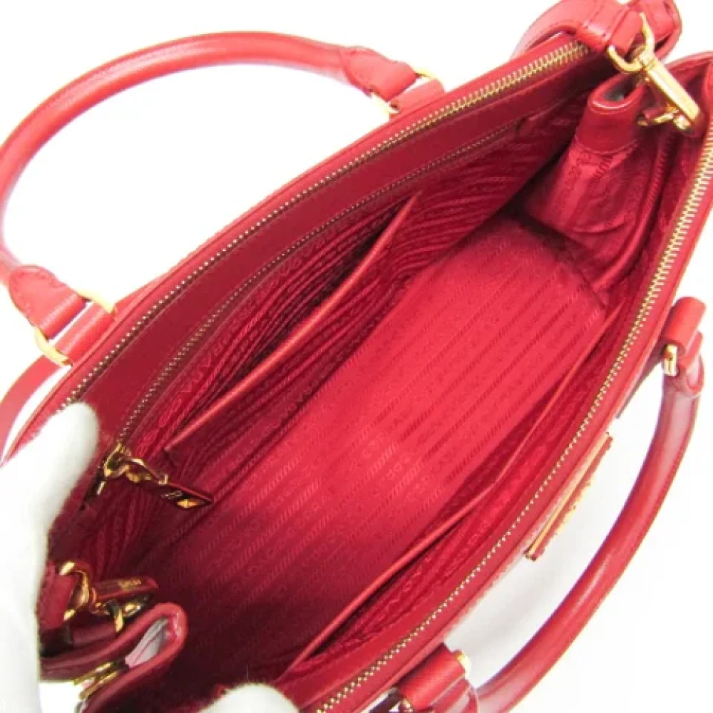 Prada Vintage Pre-owned Leather shoulder-bags Red Dames
