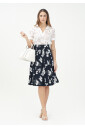 jupe-midi-bleue-florale-elegante-printemps