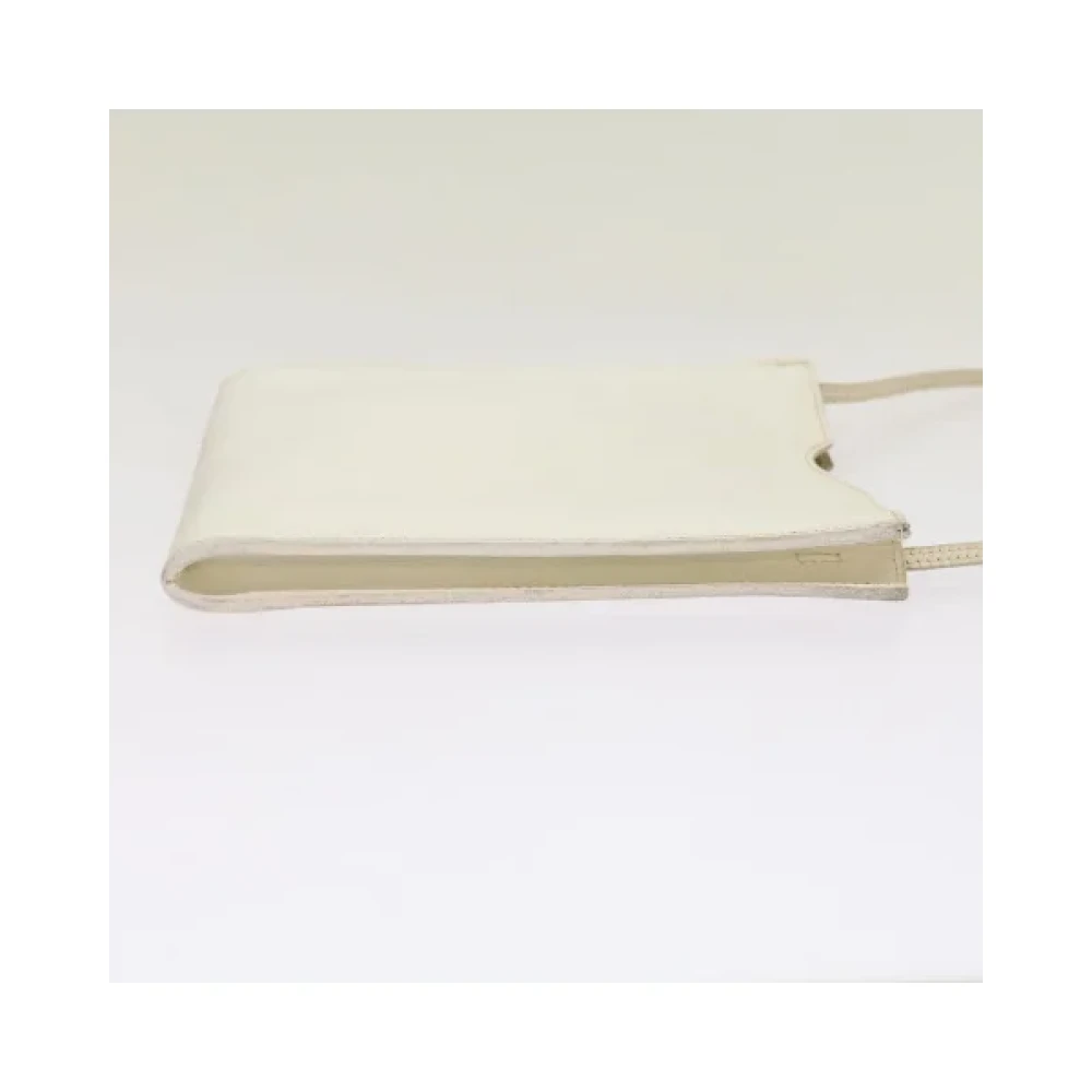 Hermès Vintage Pre-owned Leather shoulder-bags White Dames