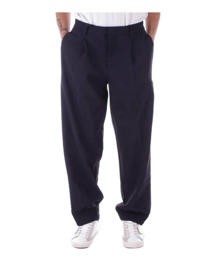 pantalon-bleu-avec-cordon-de-serrage-ajustable