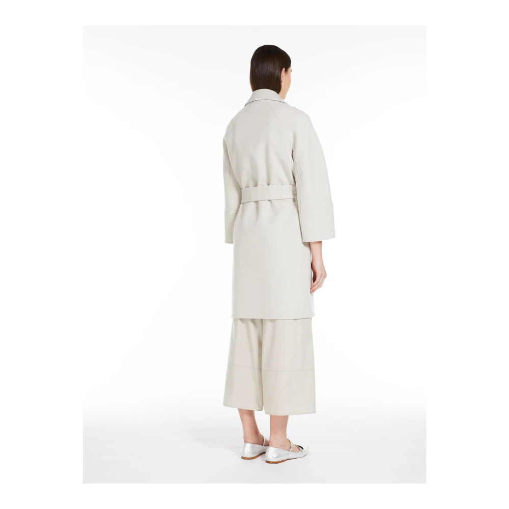 Max Mara Handgemaakte wollen jas met wijde silhouet Beige Dames