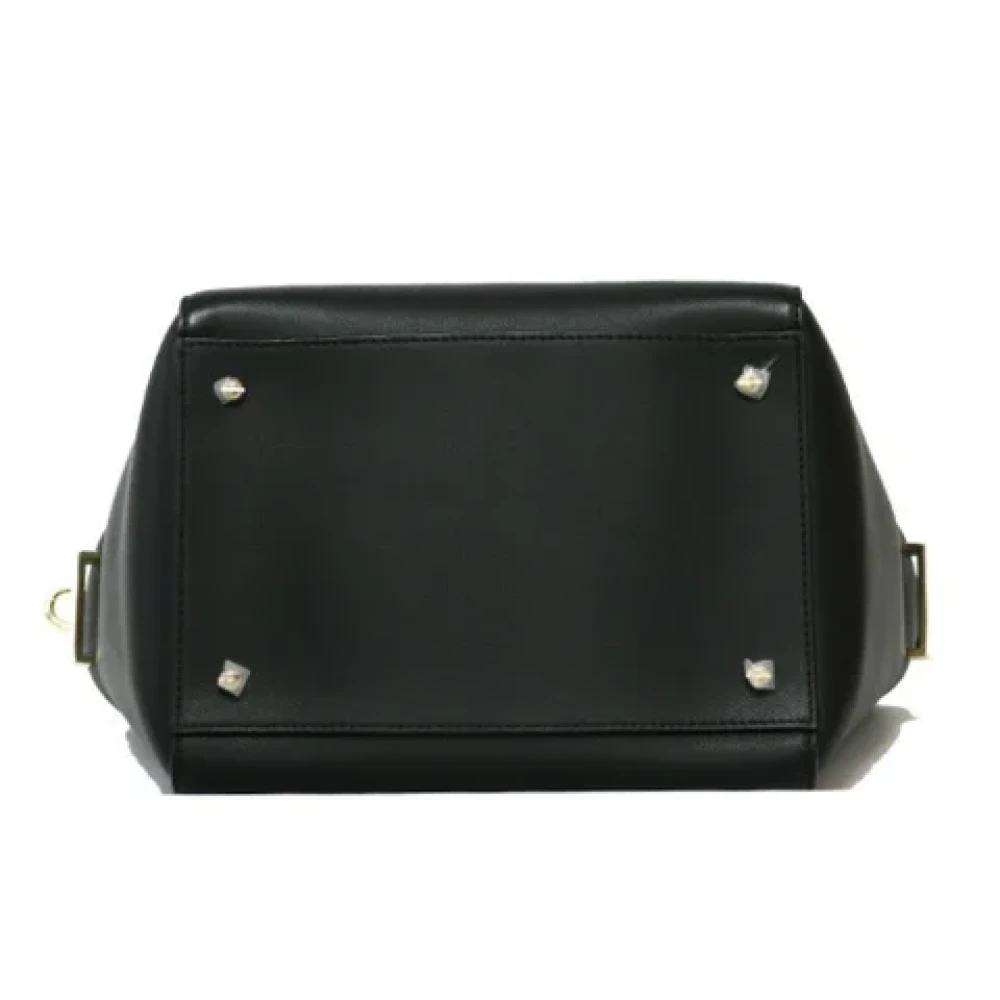 Givenchy Pre-owned Fabric handbags Black Dames