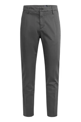 Slim fit chinobyxor