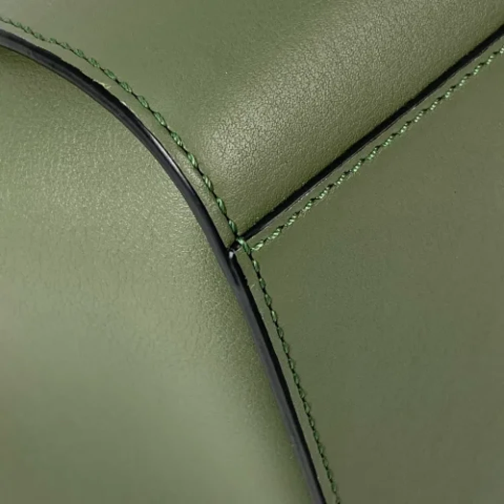 Loewe Pre-owned Leather shoulder-bags Green Dames