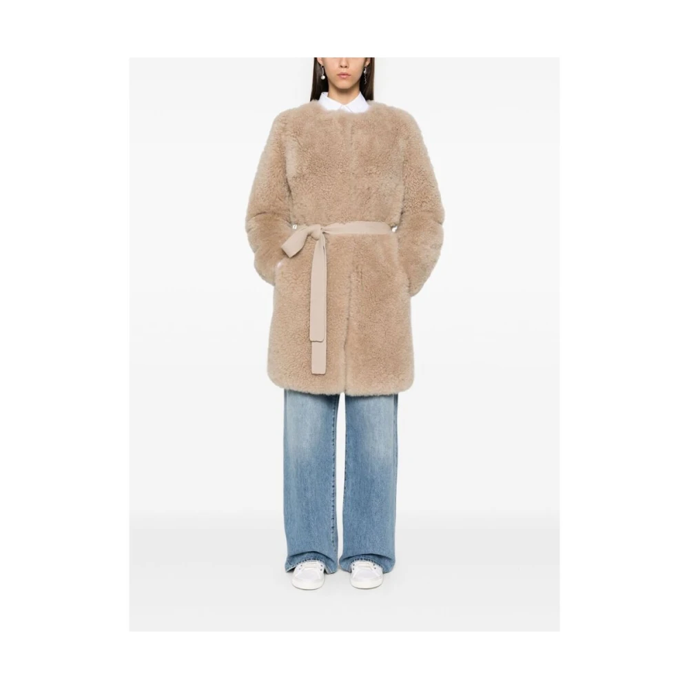 Yves Salomon Shearling Jas met Ronde Hals Beige Dames
