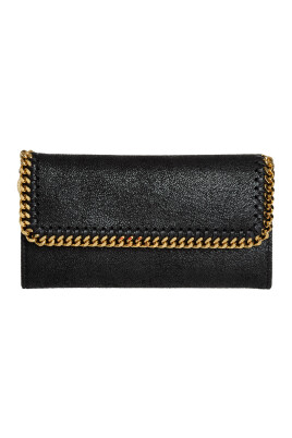 snap-button-wallet-with-logo-and-card-slots