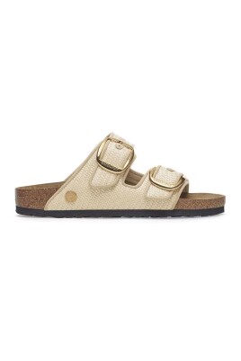 natural-big-buckle-raffia-sandals