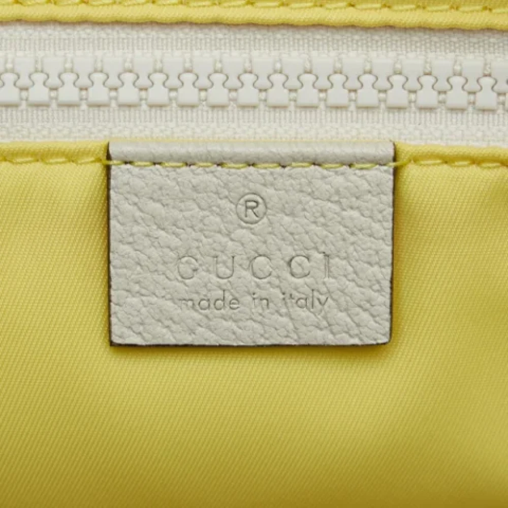 Gucci Vintage Pre-owned Fabric backpacks Yellow Dames