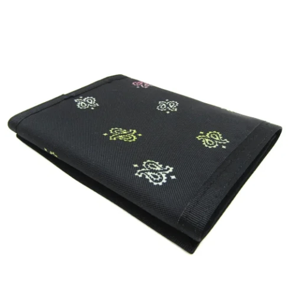 Yves Saint Laurent Vintage Pre-owned Nylon wallets Black Dames