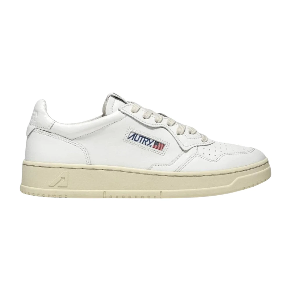 Autry White Sneakers, Female, 2 Uk, Medalist Low Trainers