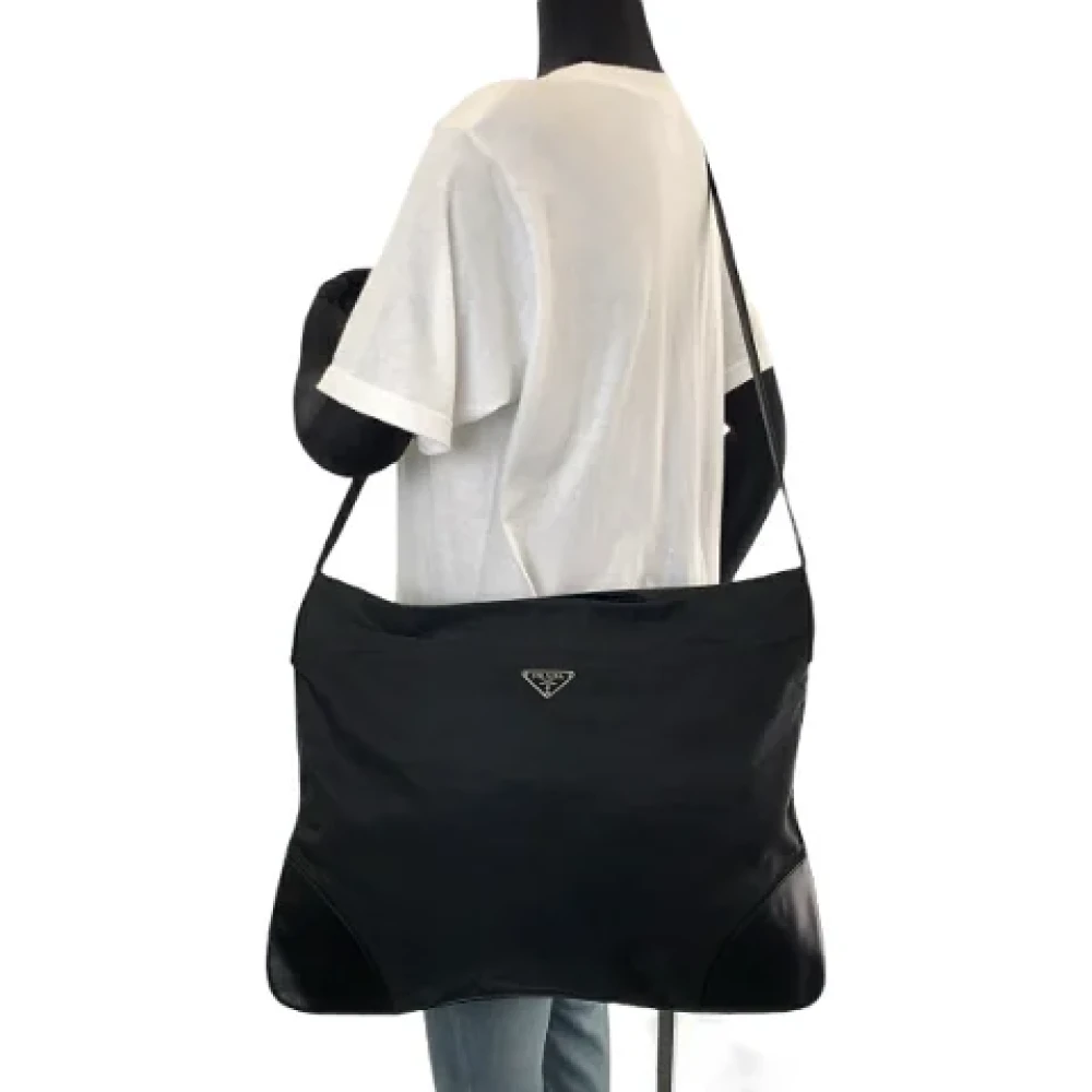 Prada Vintage Pre-owned Canvas crossbody-bags Black Heren