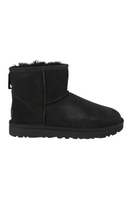 black-ankle-boots-for-women